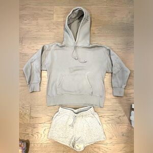 Aritzia Hoodie and sweater shorts, XS